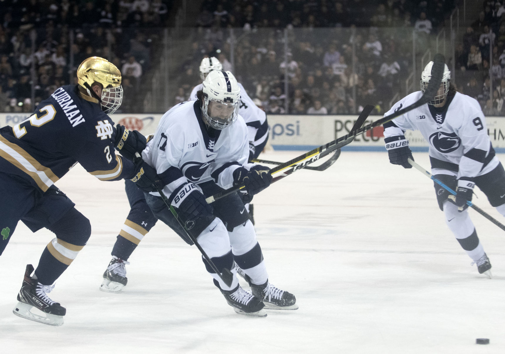 Men's Hockey vs. Notre Dame, Barratt (17)
